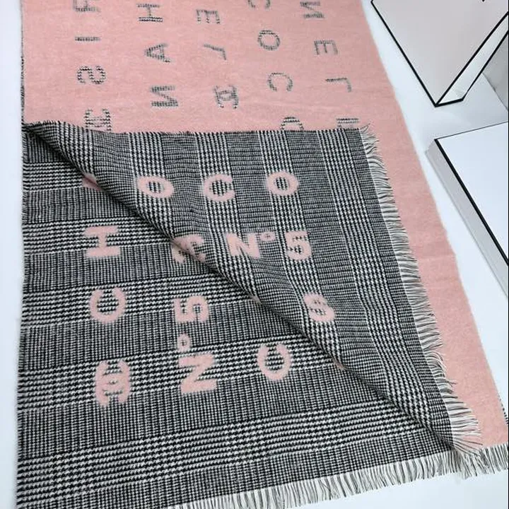 スーパーコピー シャネル マフラー