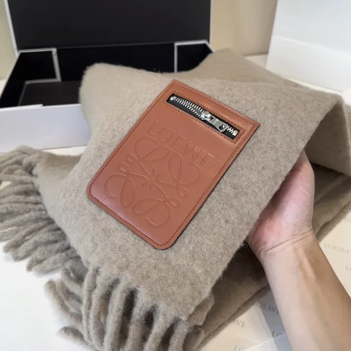 スーパーコピー ロエベ マフラー