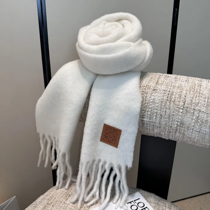 スーパーコピー ロエベ マフラー