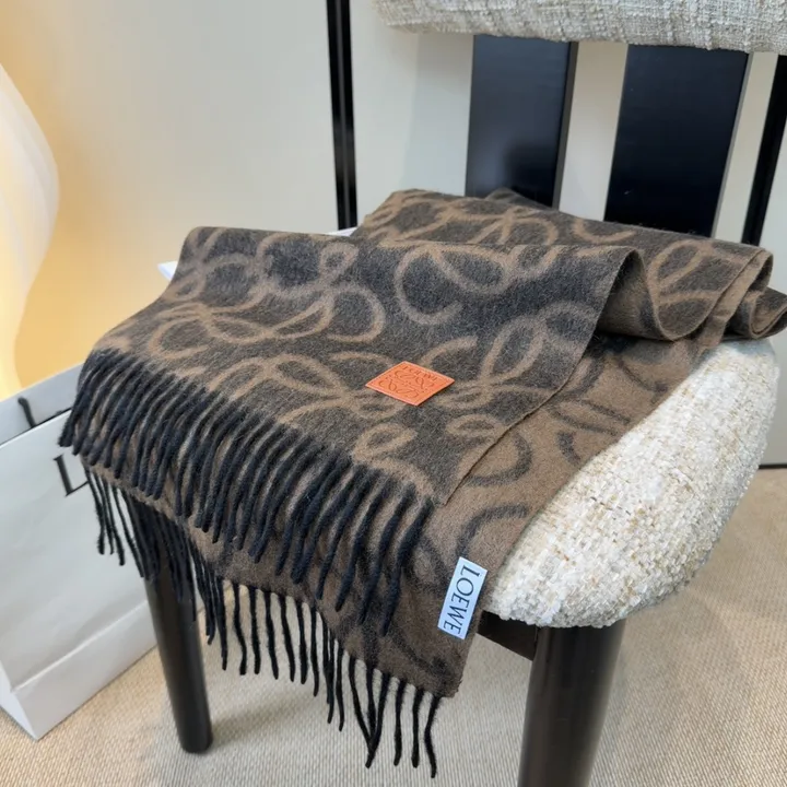 スーパーコピー ロエベ マフラー