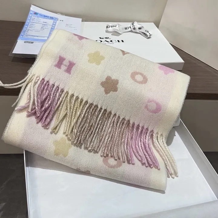 スーパーコピー コーチ マフラー