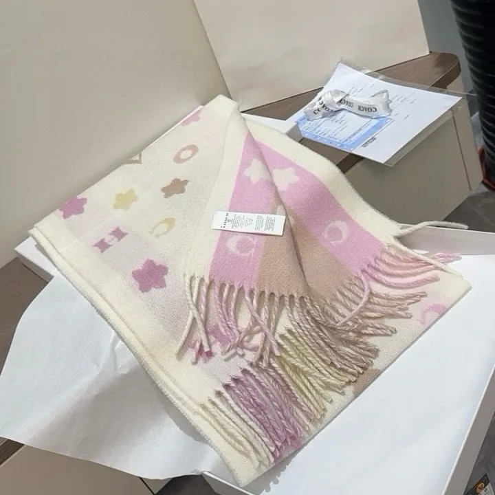 スーパーコピー コーチ マフラー