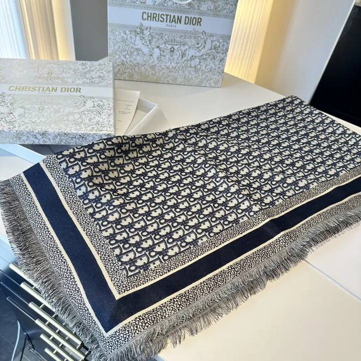 スーパーコピー ディオール マフラー