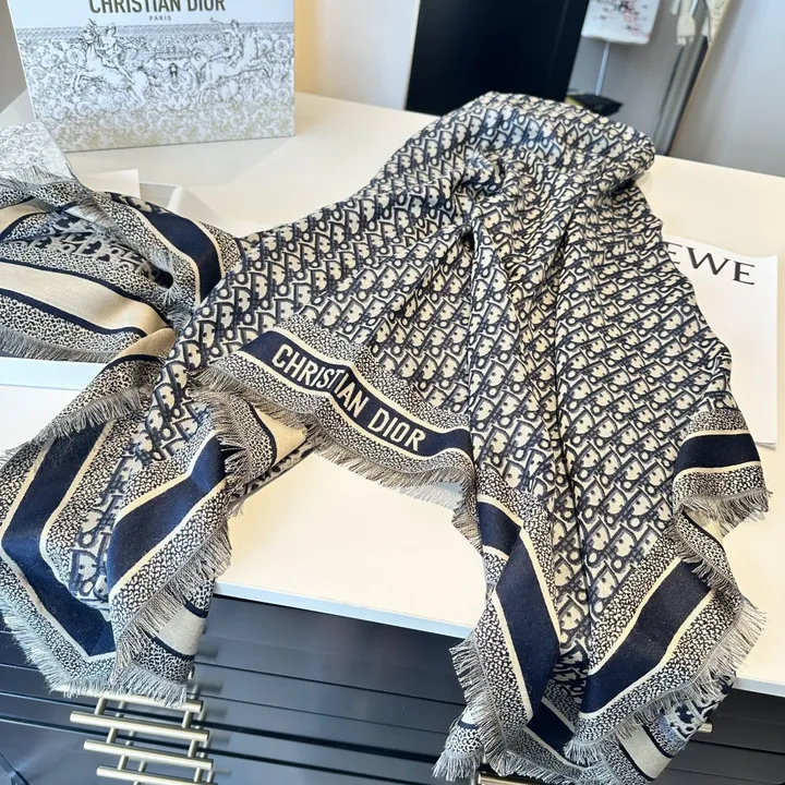 スーパーコピー ディオール マフラー