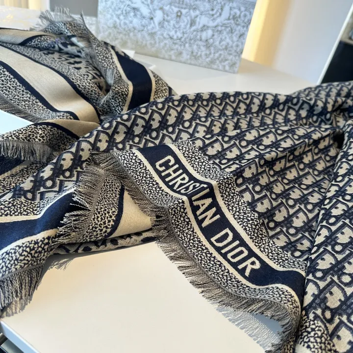 スーパーコピー ディオール マフラー