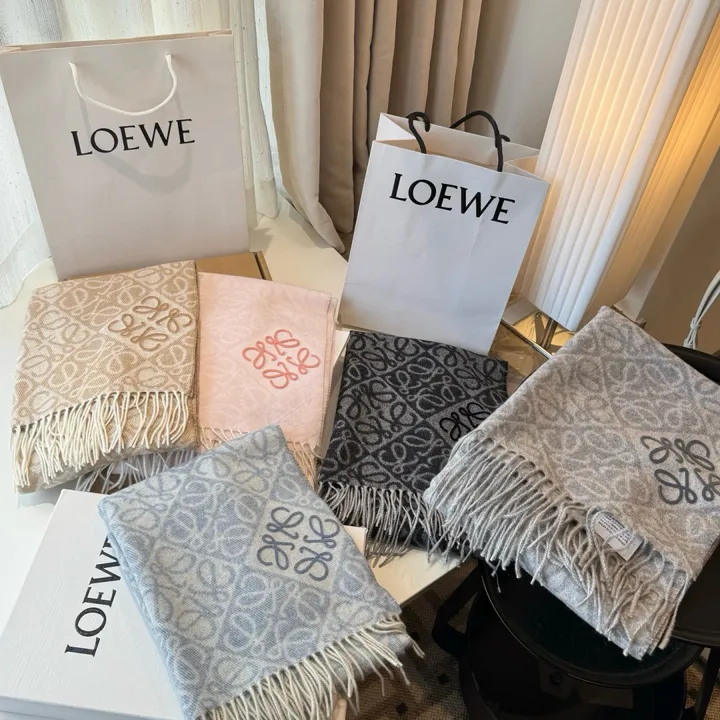 スーパーコピー ロエベ マフラー