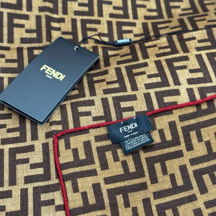 スーパーコピー フェンディ マフラー