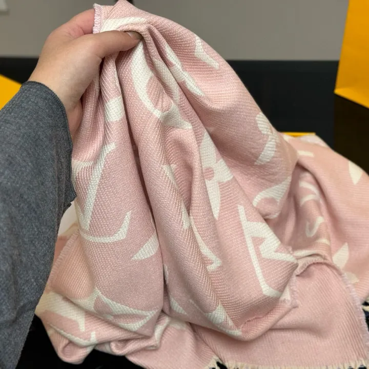 スーパーコピー ルイヴィトン マフラー