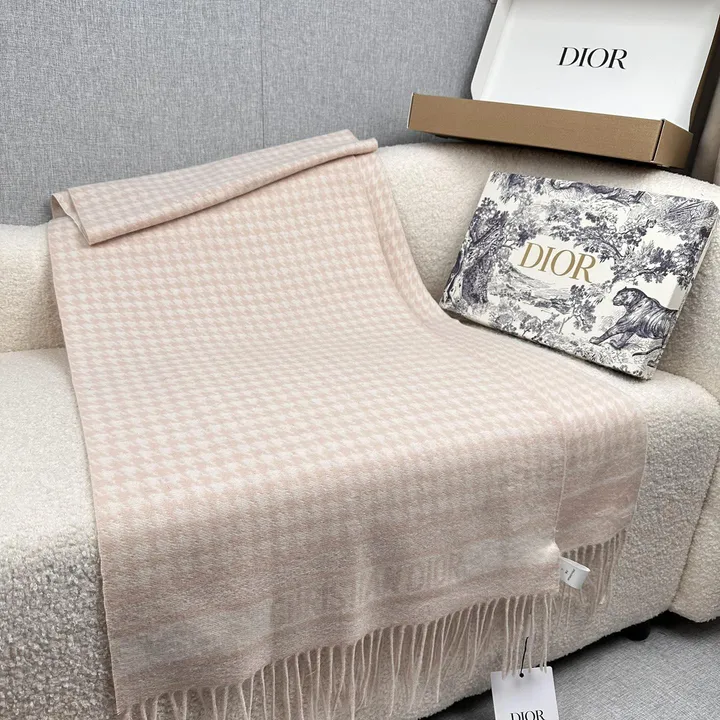 スーパーコピー ディオール マフラー