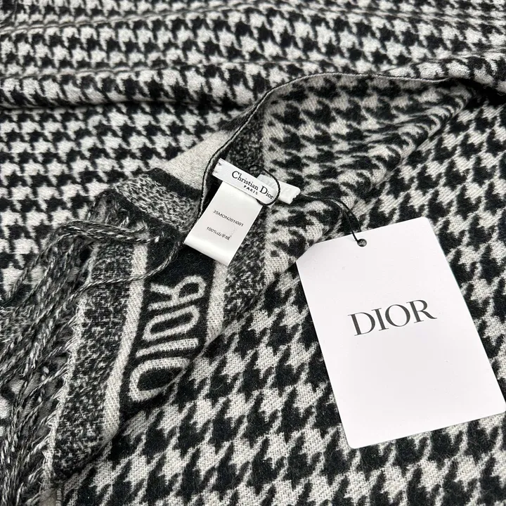 スーパーコピー ディオール マフラー