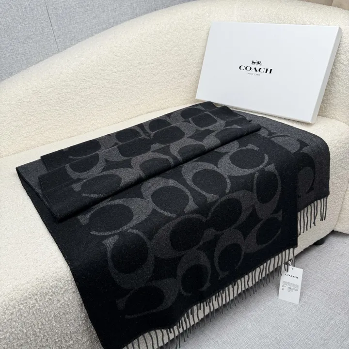 スーパーコピー コーチ マフラー