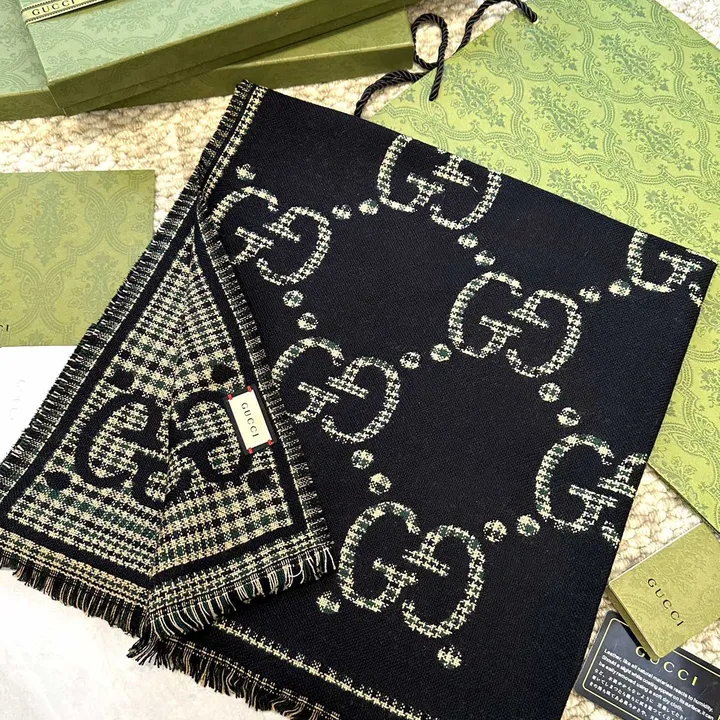 スーパーコピー グッチ マフラー