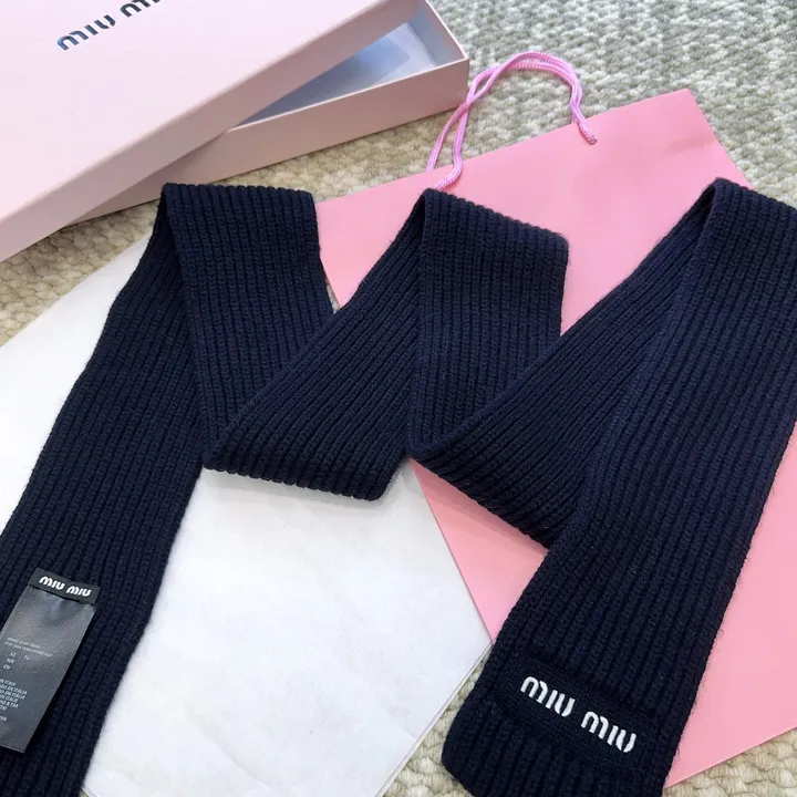 スーパーコピー フェンディ マフラー