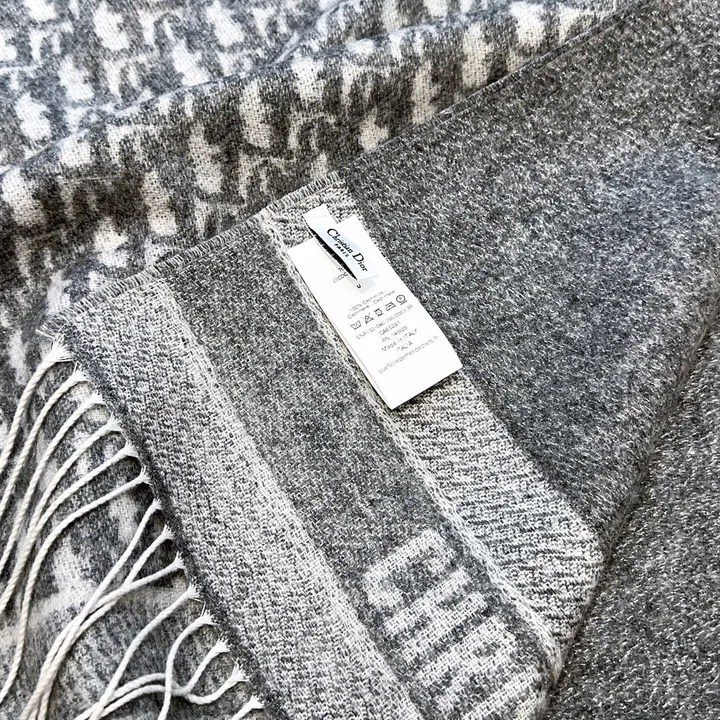 スーパーコピー ディオール マフラー