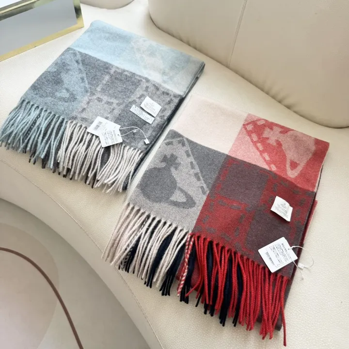 スーパーコピー ミュウミュウ マフラー