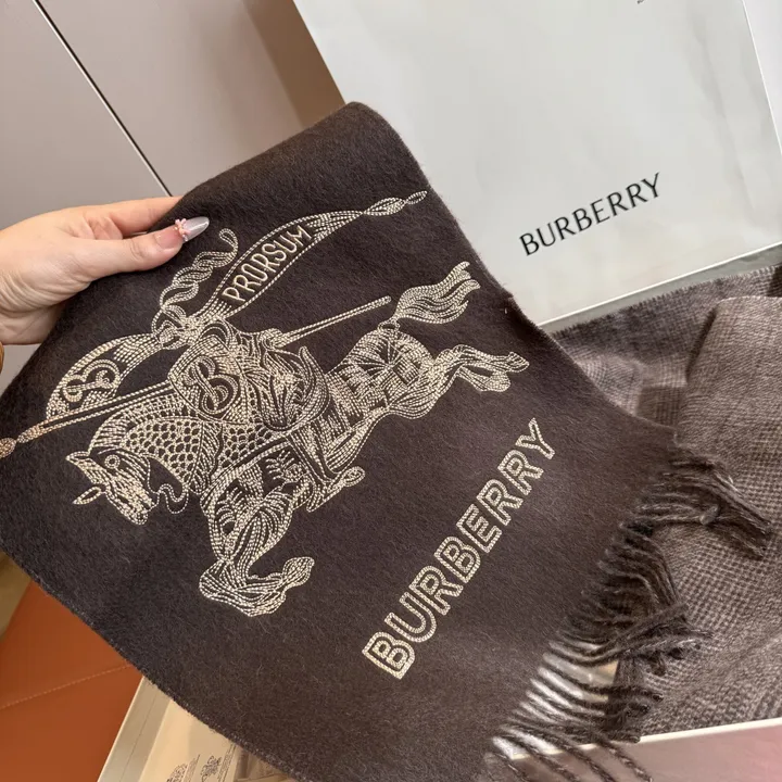 スーパーコピー バーバリー ス マフラー