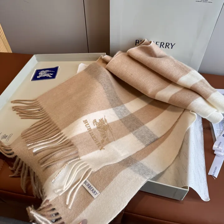 スーパーコピー バーバリー ス マフラー