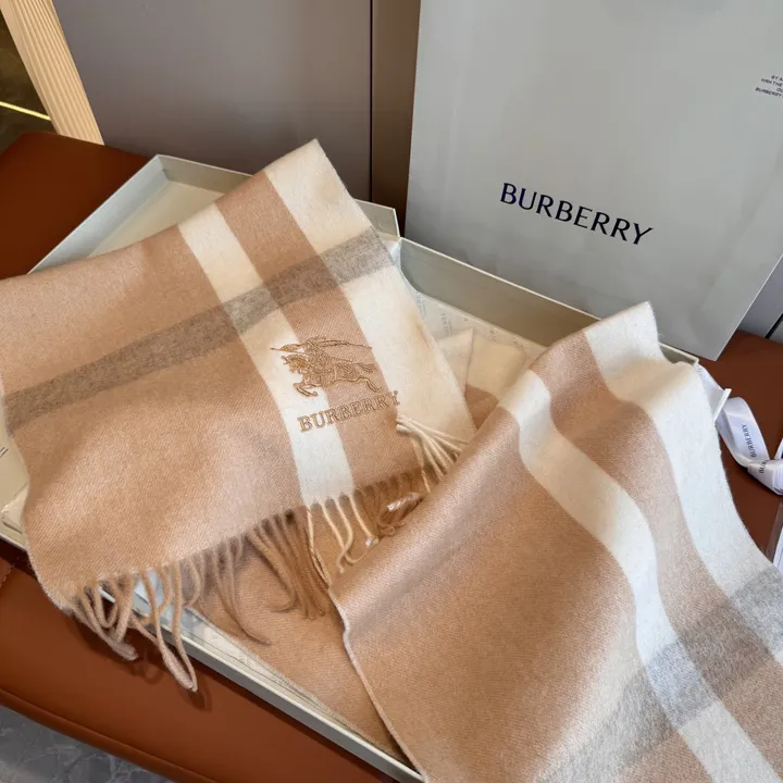 スーパーコピー バーバリー ス マフラー