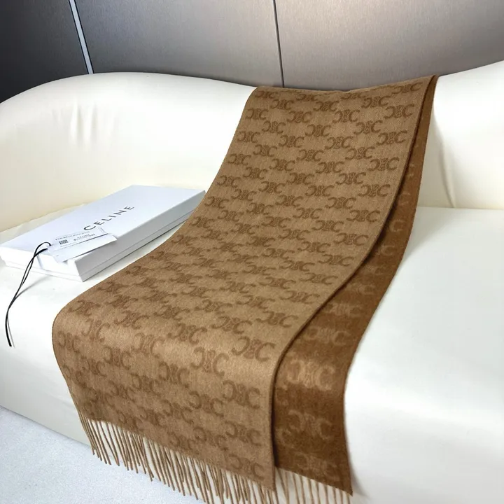 スーパーコピー セリーヌ マフラー