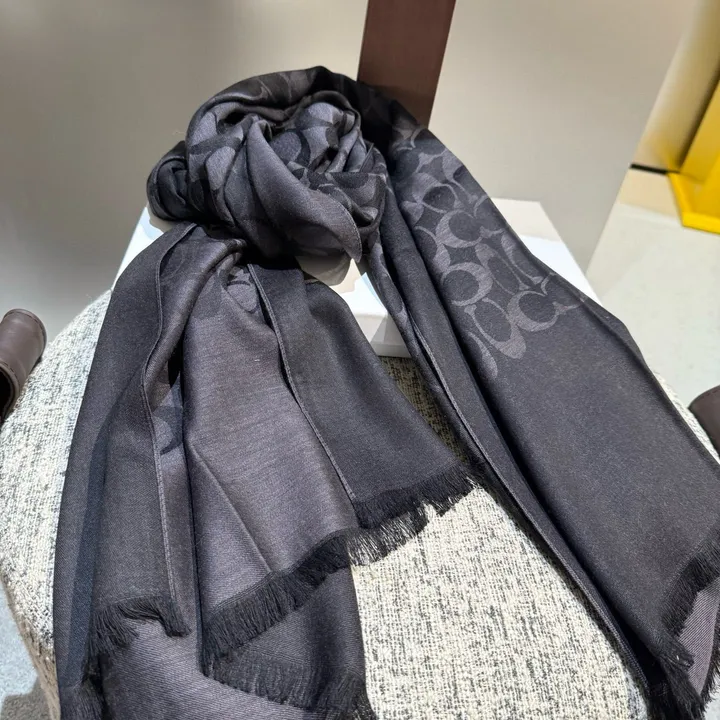 スーパーコピー コーチ マフラー