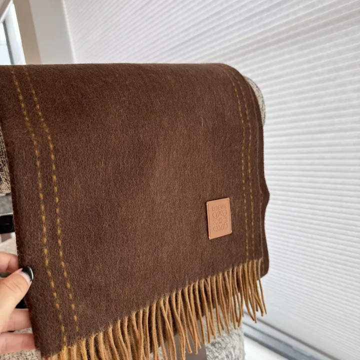 スーパーコピー ロエベ マフラー