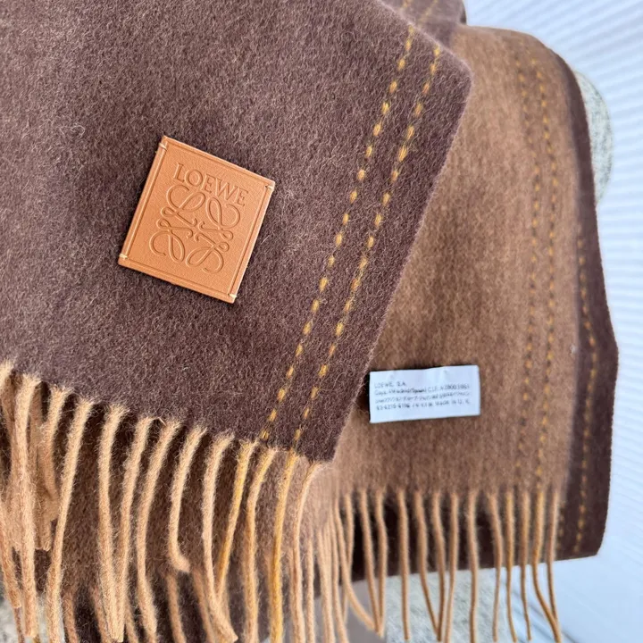 スーパーコピー ロエベ マフラー