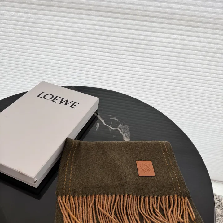 スーパーコピー ロエベ マフラー