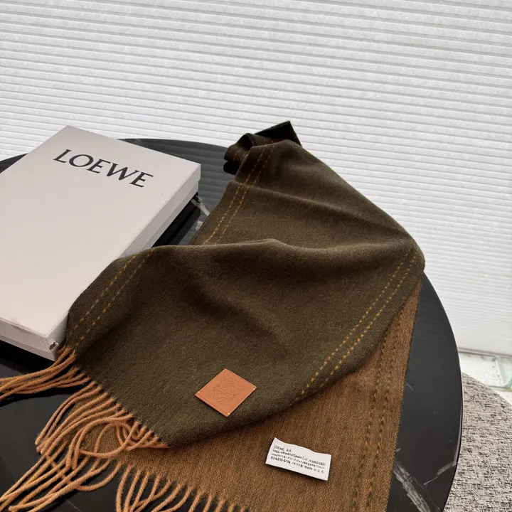 スーパーコピー ロエベ マフラー