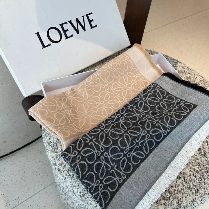 スーパーコピー ロエベ マフラー