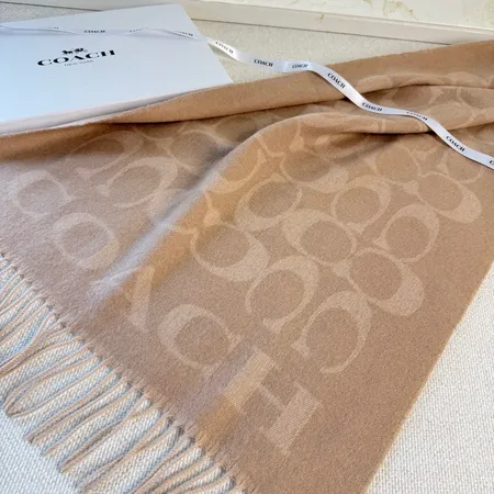 スーパーコピー コーチ マフラー