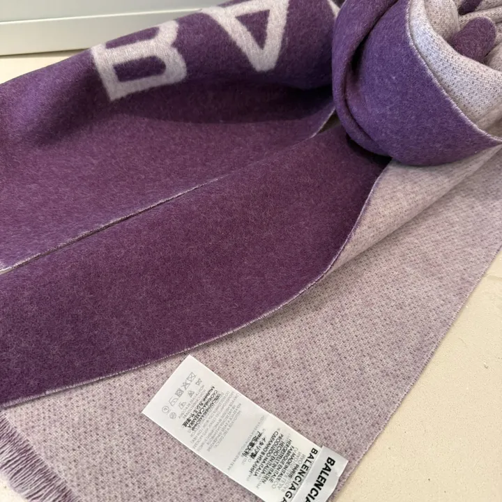 スーパーコピー セリーヌ マフラー