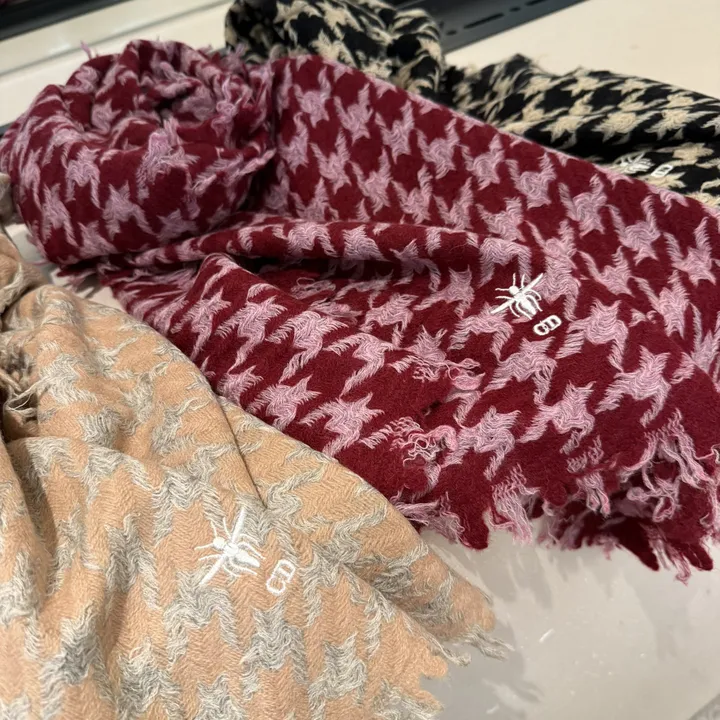 スーパーコピー ディオール マフラー