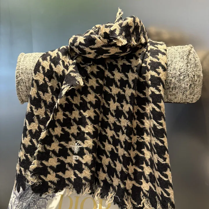 スーパーコピー ディオール マフラー