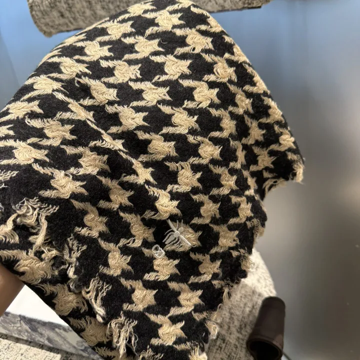 スーパーコピー ディオール マフラー