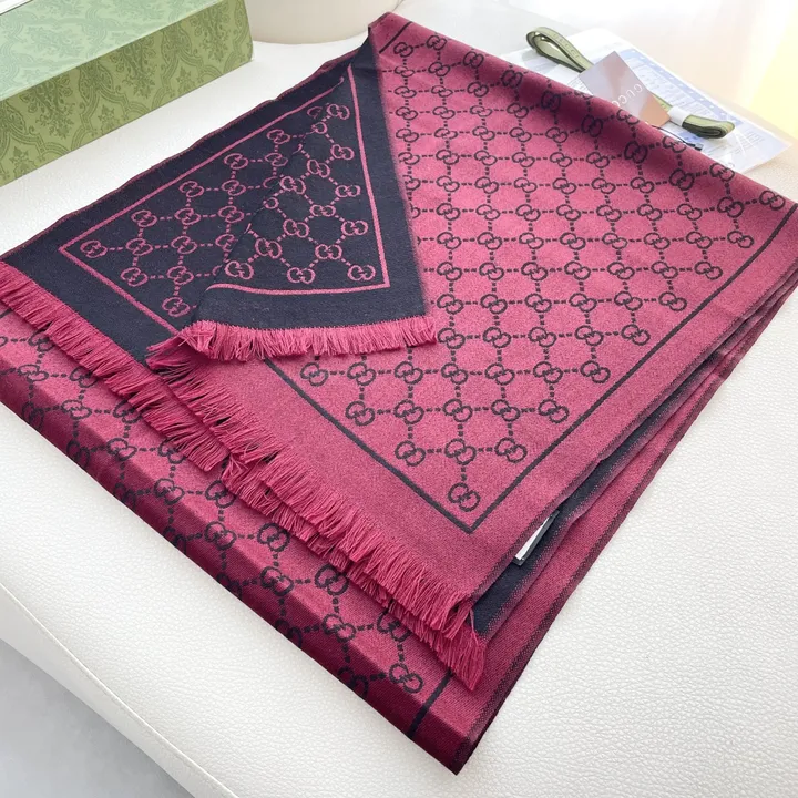 スーパーコピー グッチ マフラー