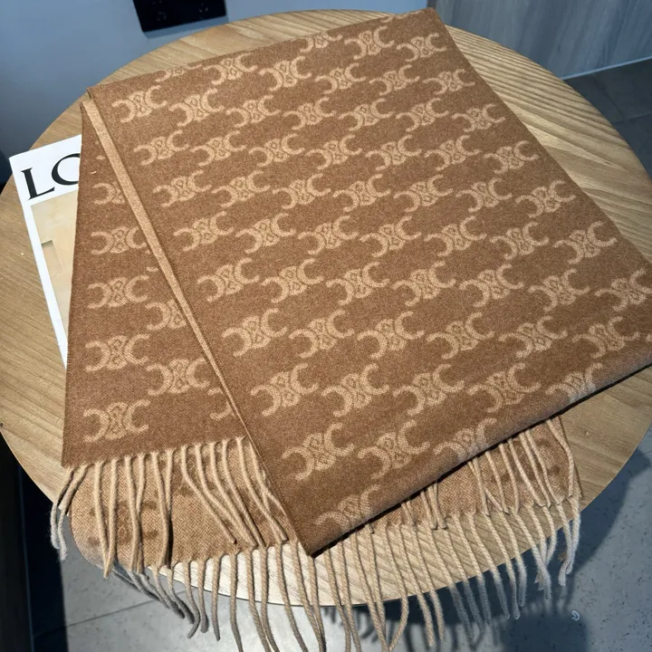 スーパーコピー セリーヌ マフラー