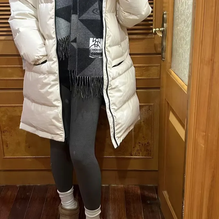 スーパーコピー ミュウミュウ マフラー