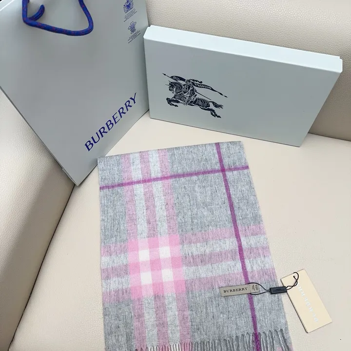 スーパーコピー バーバリー ス マフラー