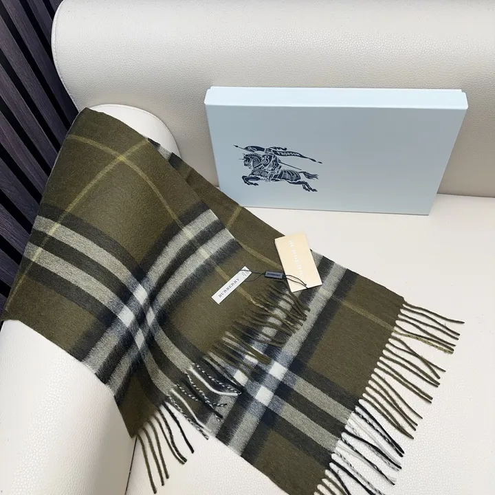 スーパーコピー バーバリー ス マフラー