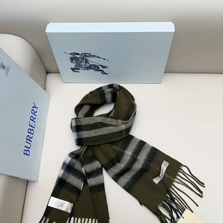 スーパーコピー バーバリー ス マフラー