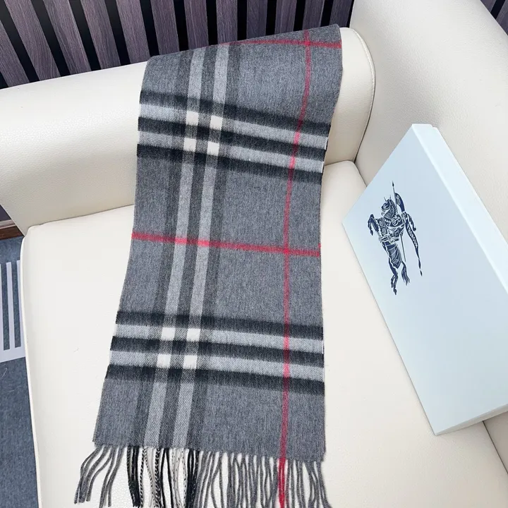 スーパーコピー バーバリー ス マフラー