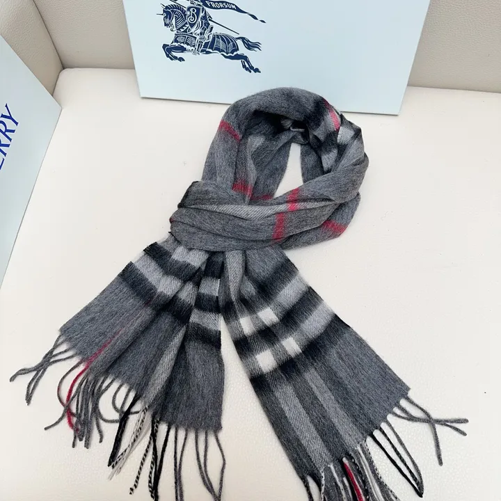 スーパーコピー バーバリー ス マフラー