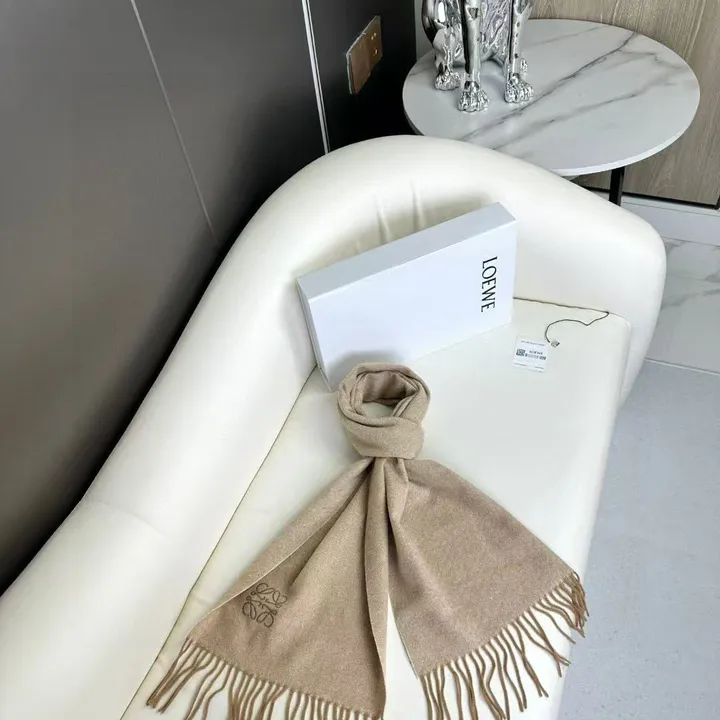 スーパーコピー ロエベ マフラー