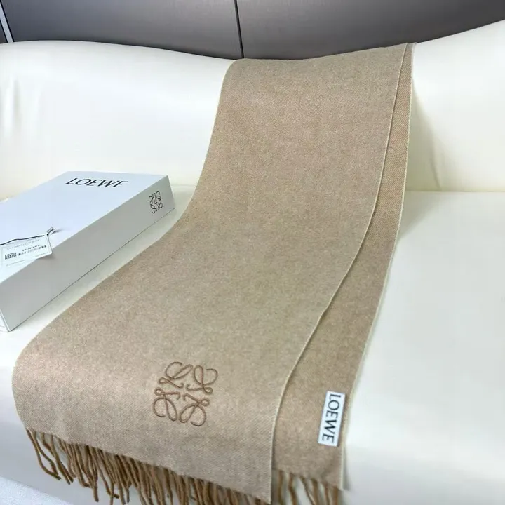 スーパーコピー ロエベ マフラー