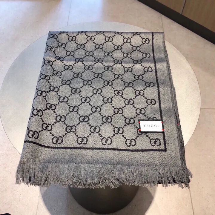 スーパーコピー グッチ マフラー