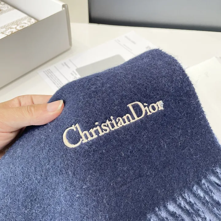 スーパーコピー ディオール マフラー