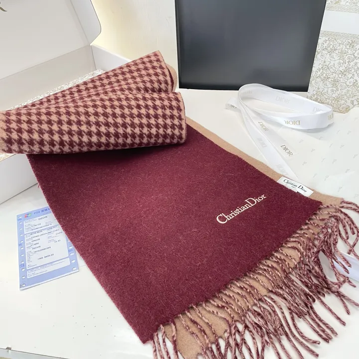 スーパーコピー ディオール マフラー