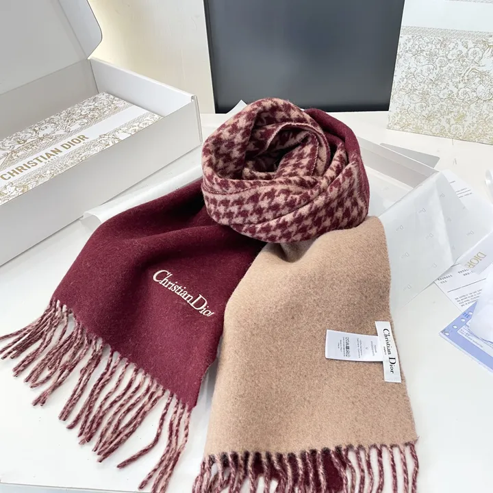 スーパーコピー ディオール マフラー