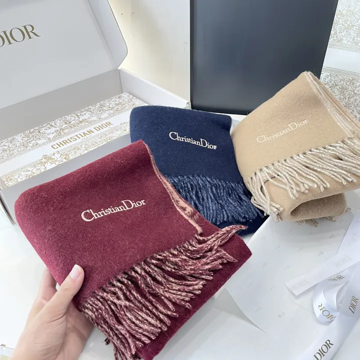 スーパーコピー ディオール マフラー