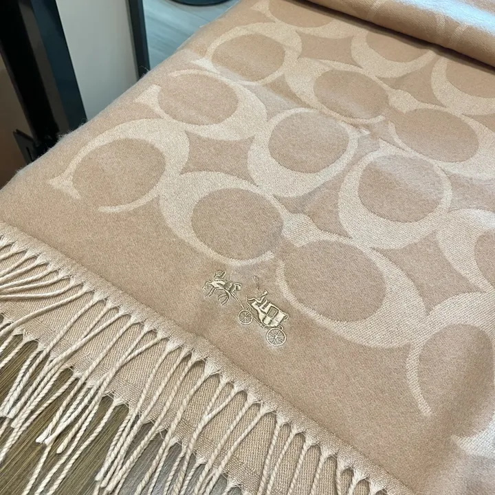 スーパーコピー コーチ マフラー